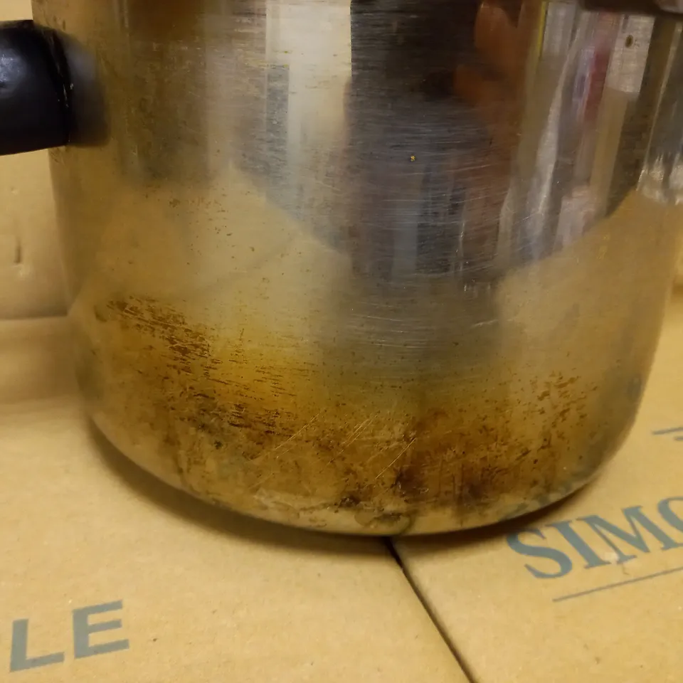 PRESTIGE SMART PLUS PRESSURE COOKER