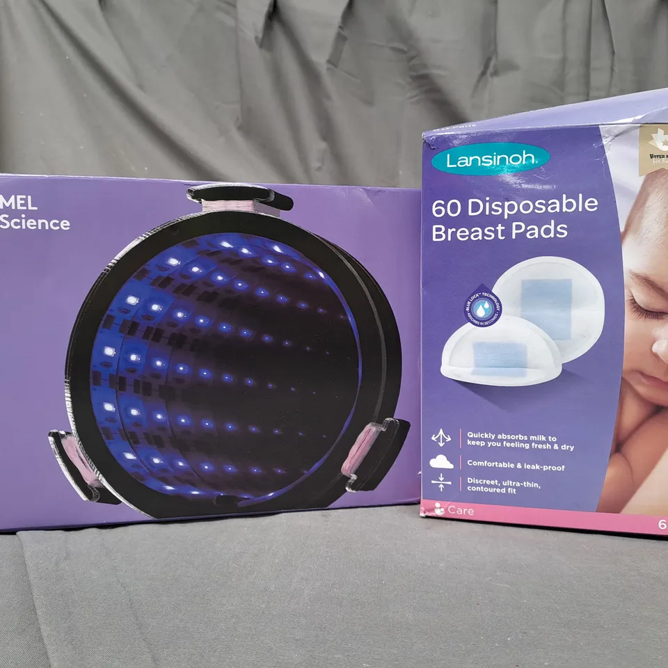 BOX OF APPROXIMATELY 20 ASSORTED HOUSEHOLD ITEMS TO INCLUDE INFINITY MIRROR, DISPOSABLE BREAST PADS, ETC