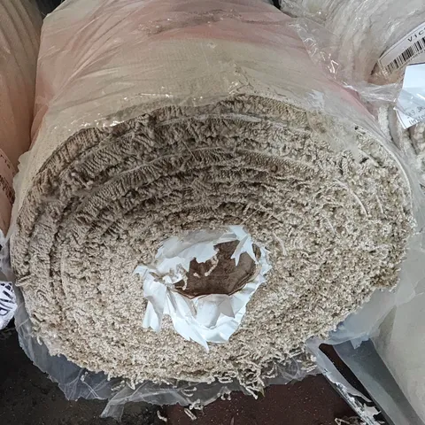 QUALITY BAGGED AND ROLLED ULTIMATE IMPRESSIONS BARONIAL CARPET - LENGTH 6.8M WIDTH 4M 