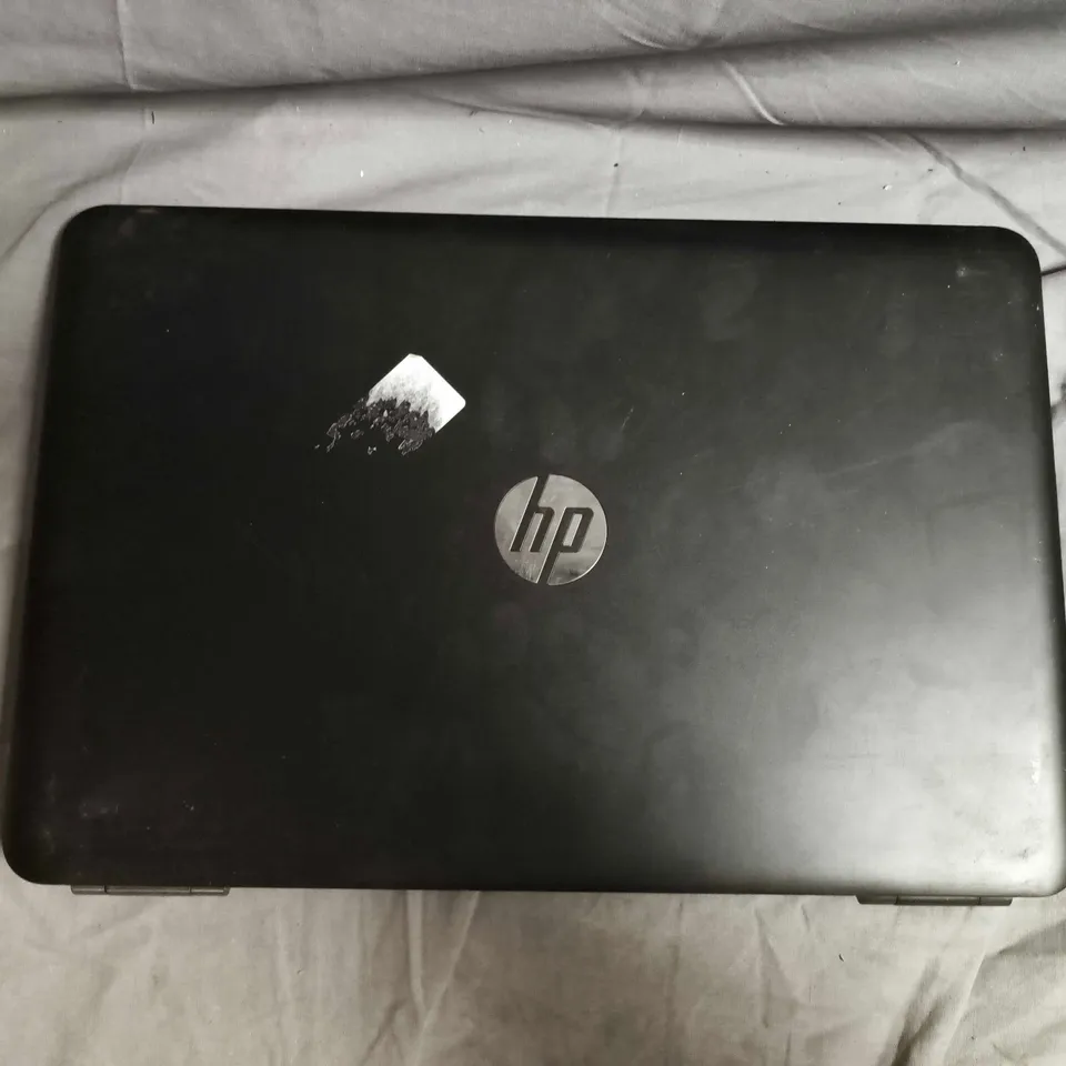 HP PAVILION LAPTOP – BLACK, BANG & OLUFSEN BRANDING, INTEL STICKER