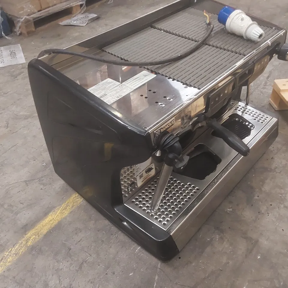 RANCILIO CLASSE 7 COMMERCIAL 2 GROUP COFFEE MACHINE