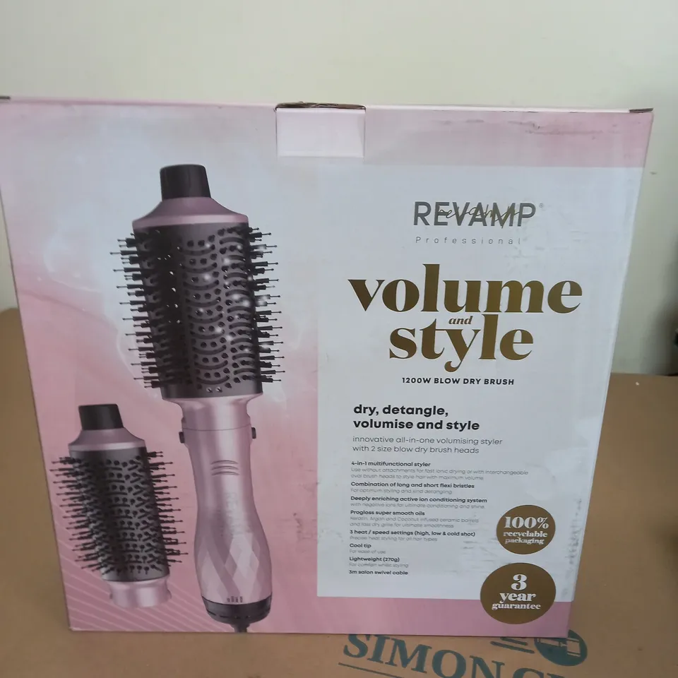 BOXED REVAMP PROFESSIONAL 1200W BLOW DRY BRUSH