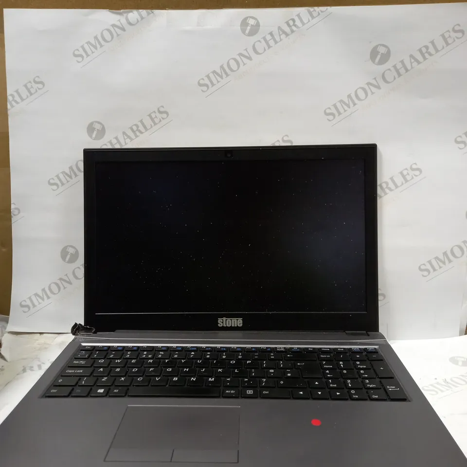 STONE COMPUTERS NOTCHA-283 LAPTOP IN SILVER