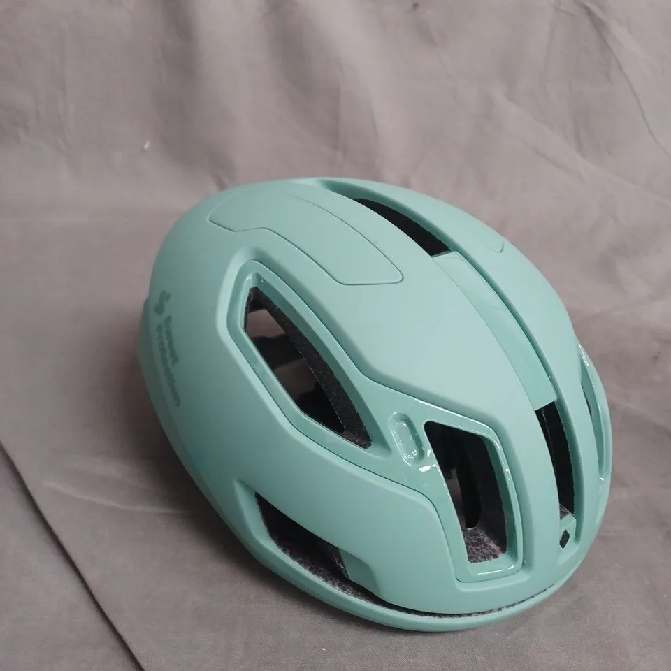 SWEET PROTECTION BIKE HELMET – MINT GREEN