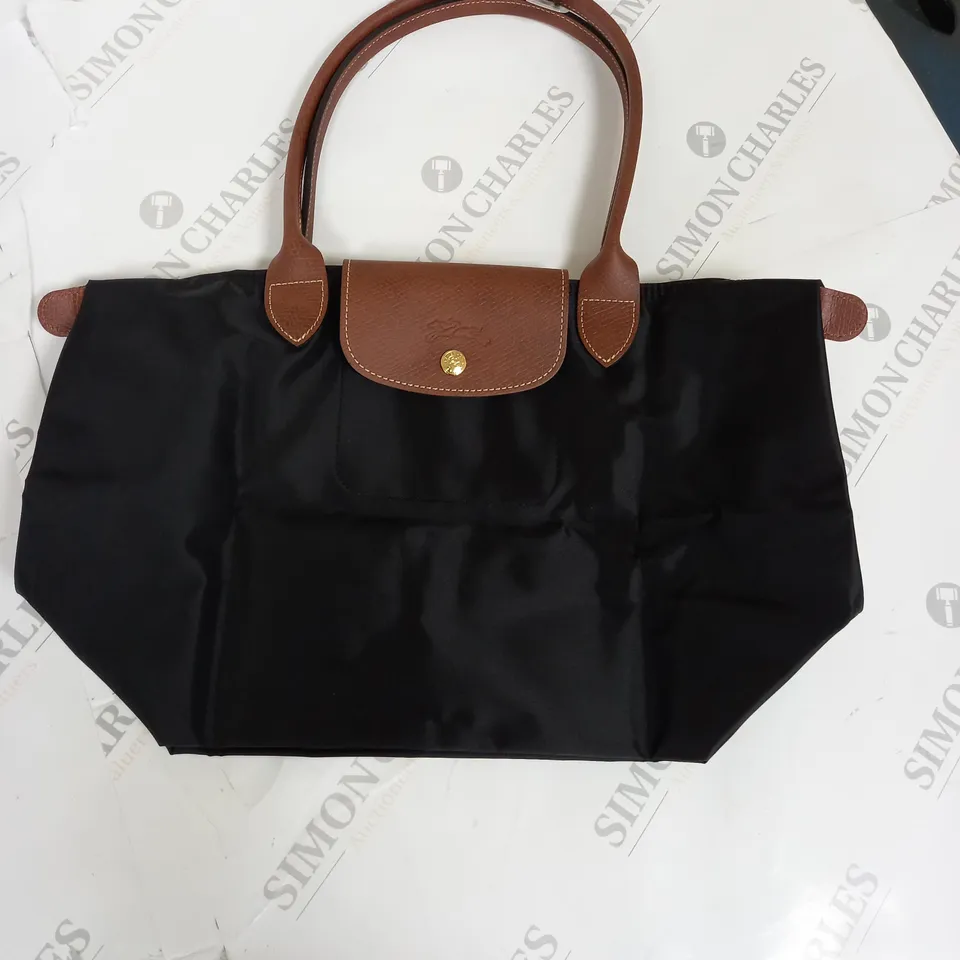 LONGCHAMP LE PLIAGE SHOULDER BAG 