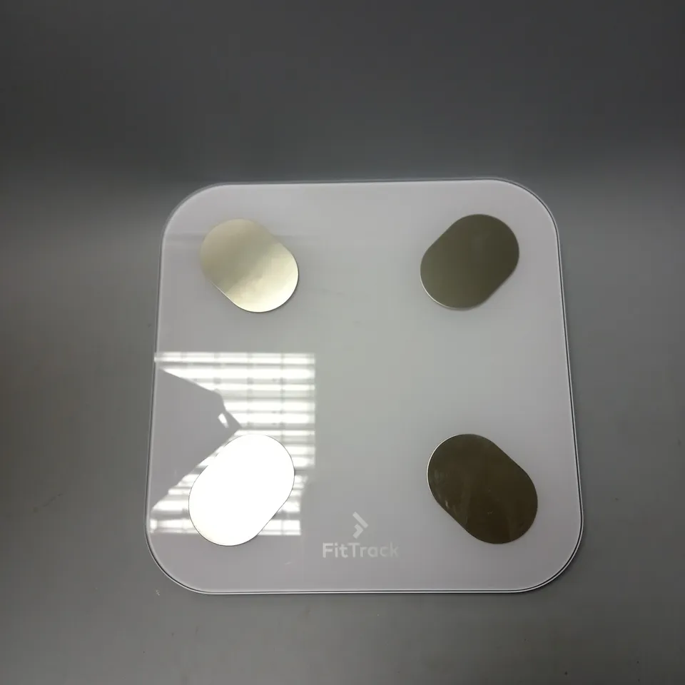 BOXED FIT TRACK BLUETOOTH SCALE 