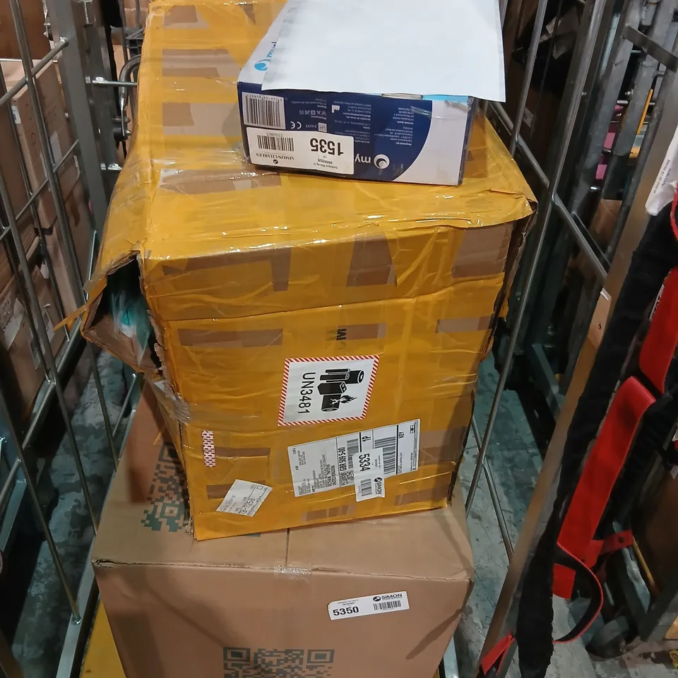 CAGE OF ASSORTED PRODUCTS TO INCLUDE; MY SLEEP MASK SLEEPING AID, FACE MASKS