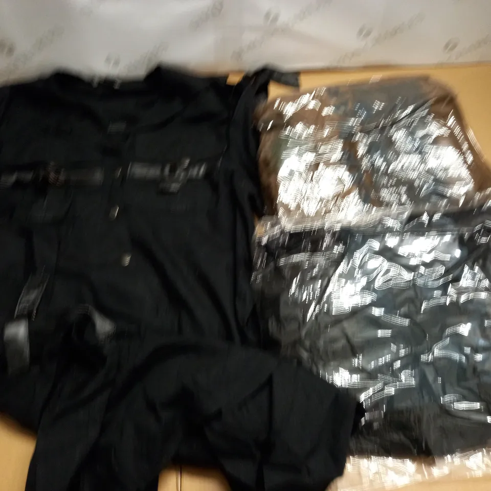 LARGE QUANTITY OF BAGGED NAF NAF CLOTHING ITEMS - SIZE UNSPECIFIED