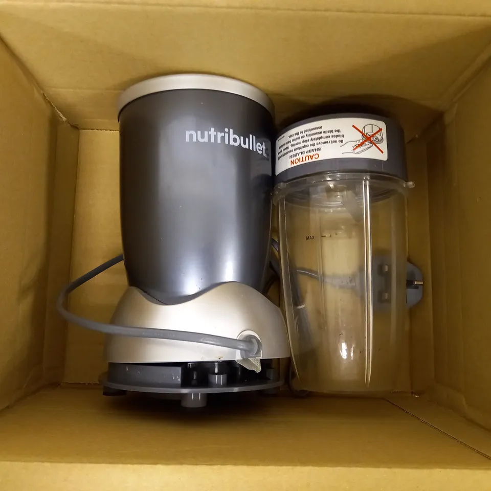 NUTRIBULLET 600 SERIES 600W NUTRITION EXTRACTOR 