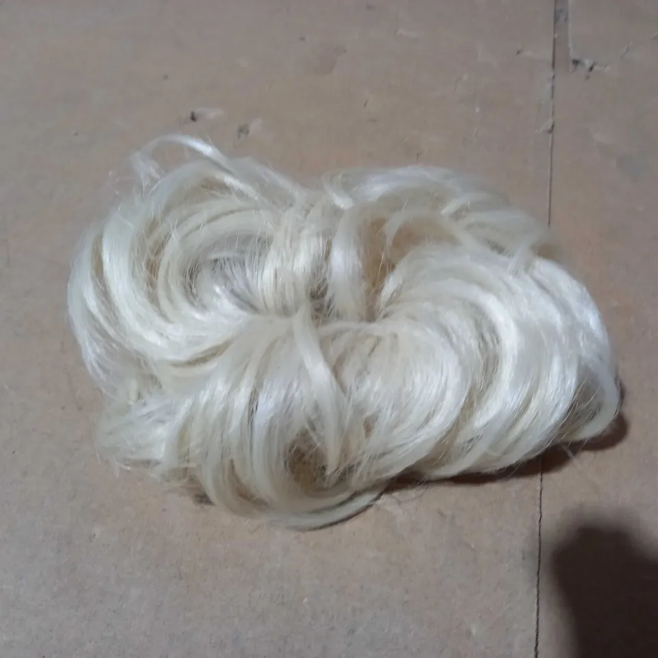 EASILOCKS SET OF SCRUNCHIES - ICE BLONDE