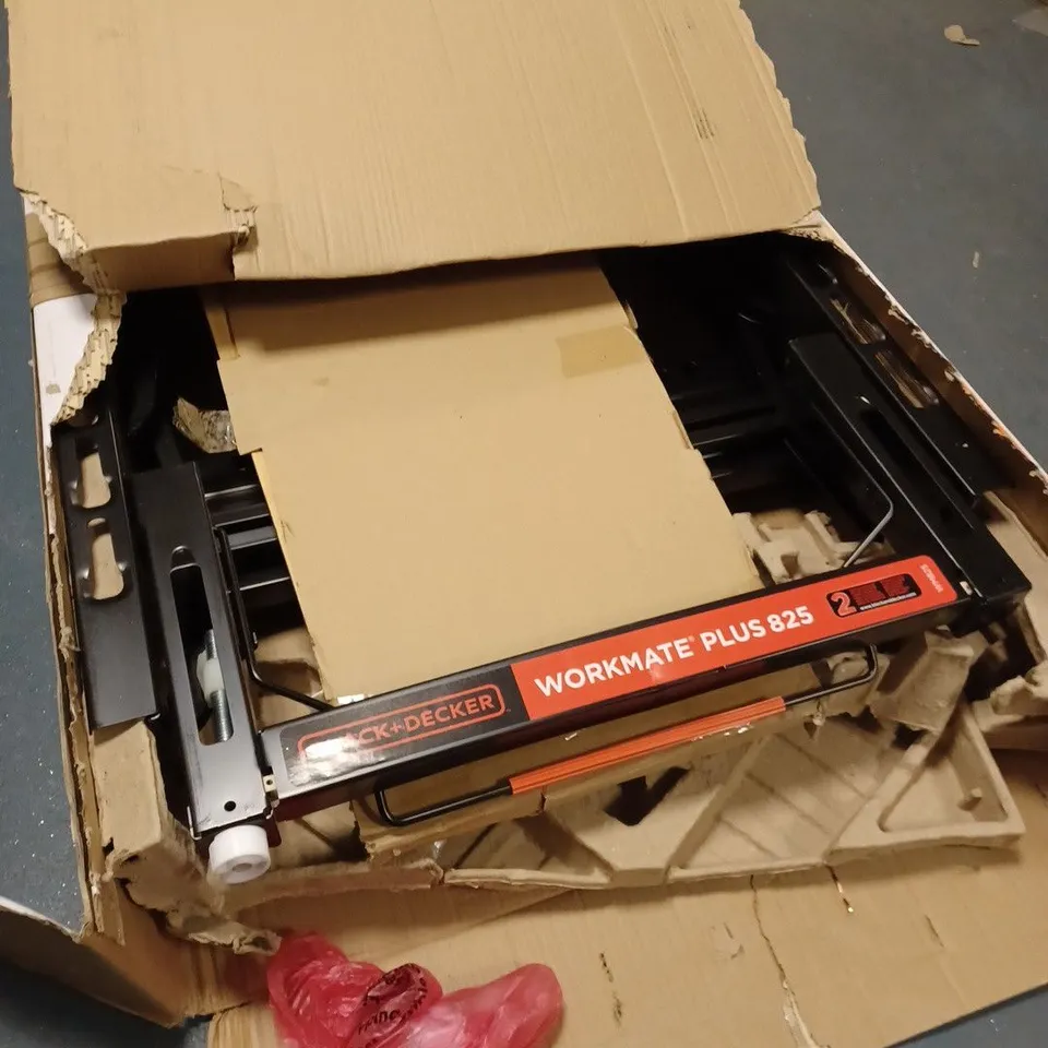 BLACK+DECKER WM825 WORKMATE PLUS WORKBENCH