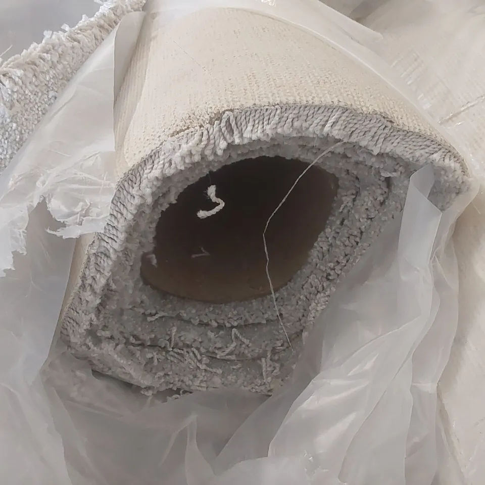 ROLL OF QUALITY FIRST IMPRESSIONS DEMEANO CARPET - APPROXIMATELY 2 x 4m