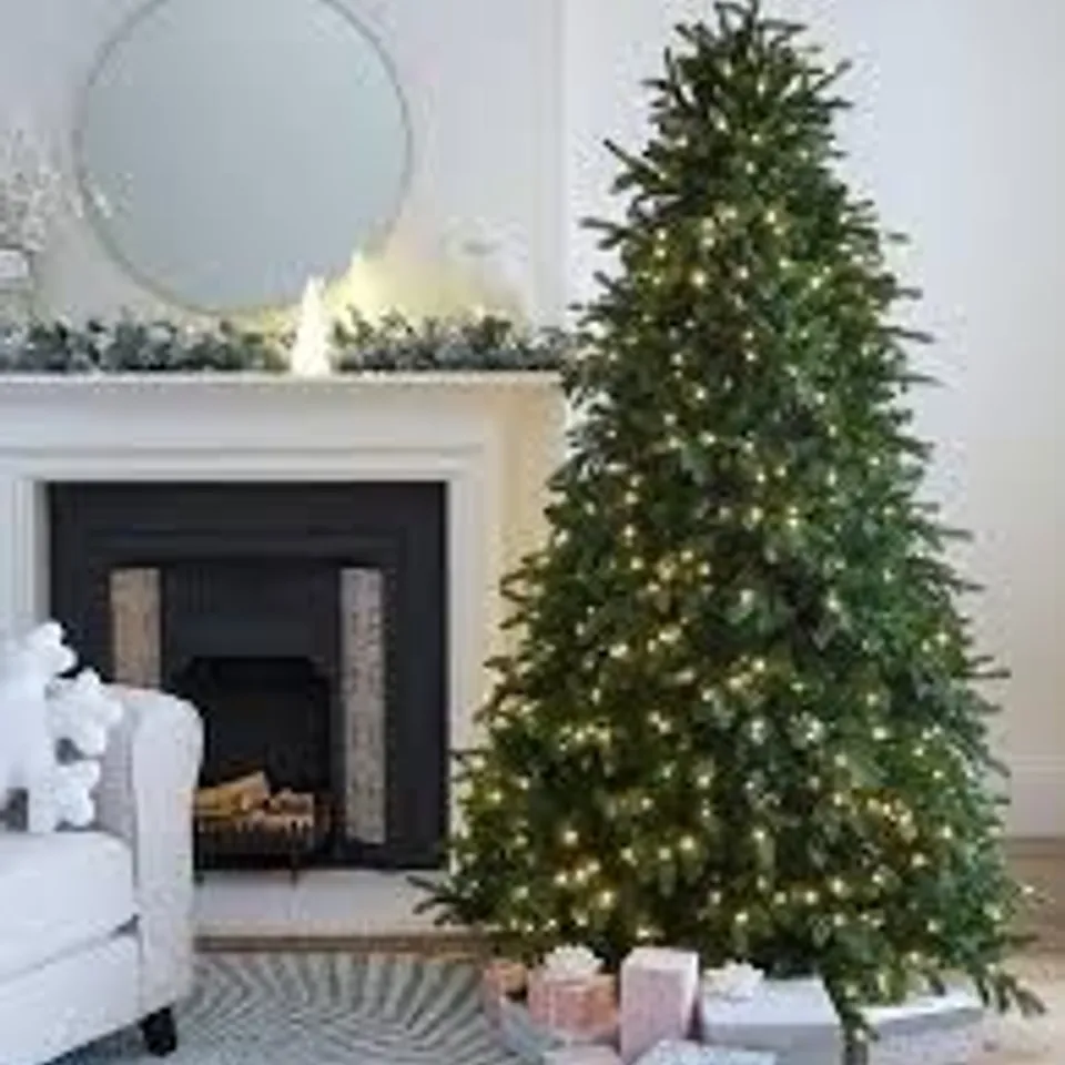 BOXED MARBURY 6FT (182cm) PRE-LIT CHRISTMAS TREE (1 BOX) RRP £219.99