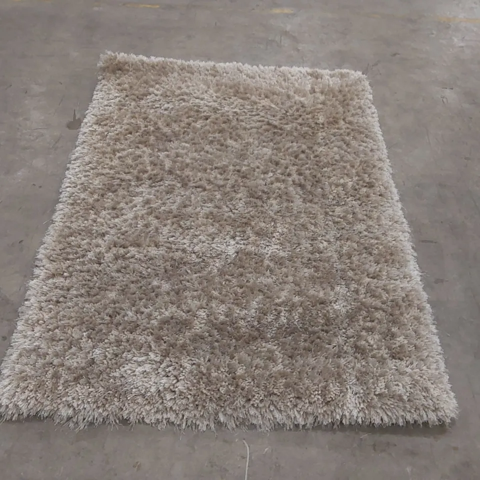 QUALITY DESIGNER AREA RUG - APPROXIMATELY 170 x 120cm