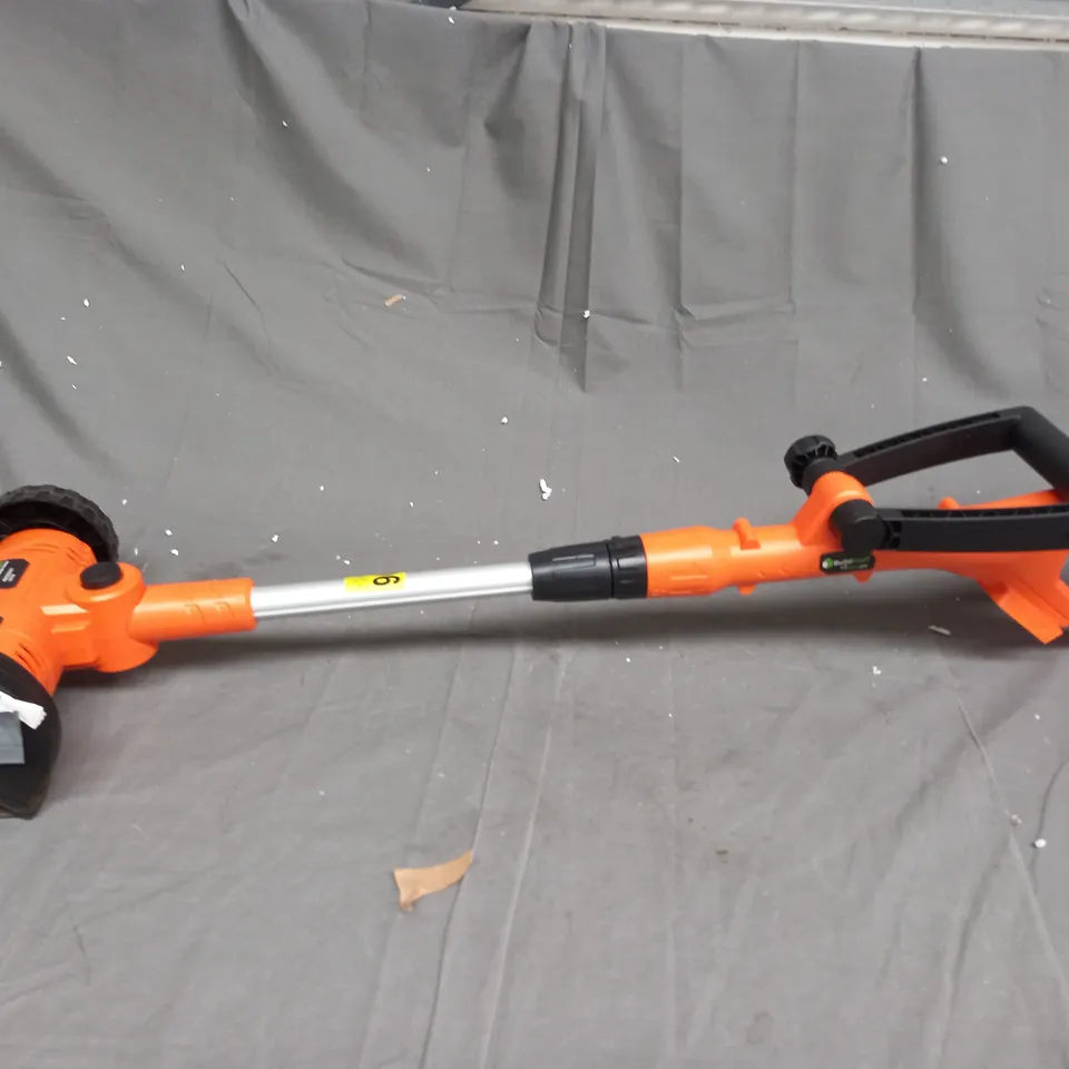 BUILDCRAFT 3 IN 1 GARDEN TIDY TOOL WITH 18V BATTERY - COLLECTION ONLY