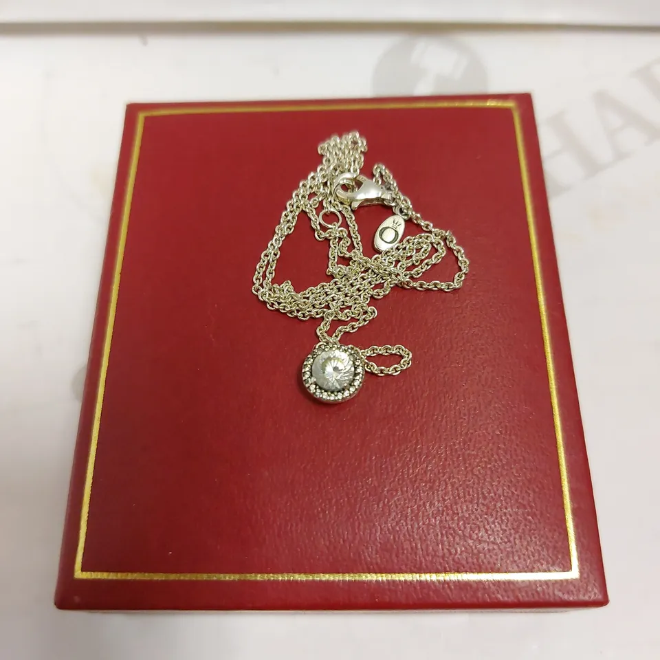 BOXED PANDORA SILVER NECKLACE WITH SPARKLE STONE DETAIL