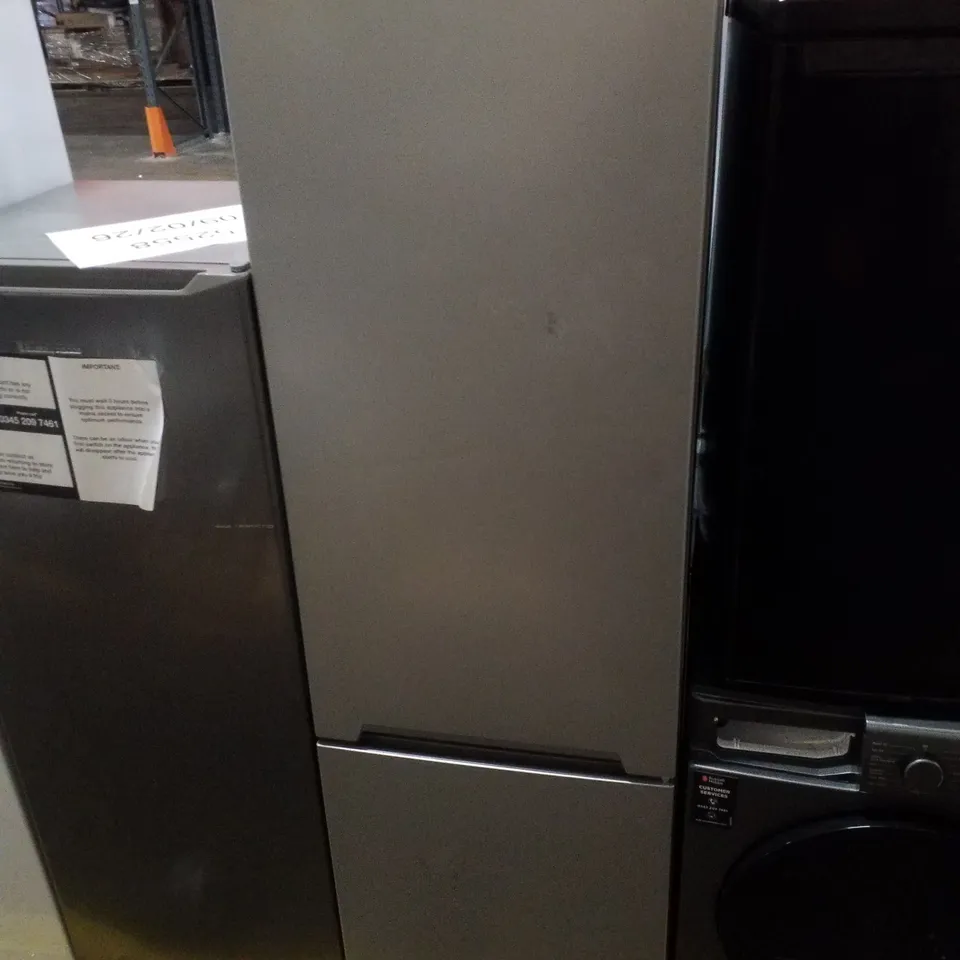 RUSSELL HOBBS RH180FF541E1S 180CM 70/30 FRIDGE FREEZER - SILVER