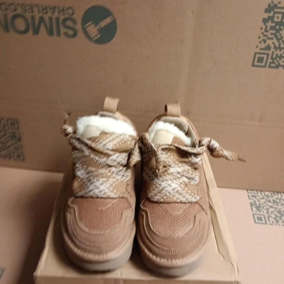 BOXED PAIR OF UGG TRAINERS - SIZE UNSPECIFIED