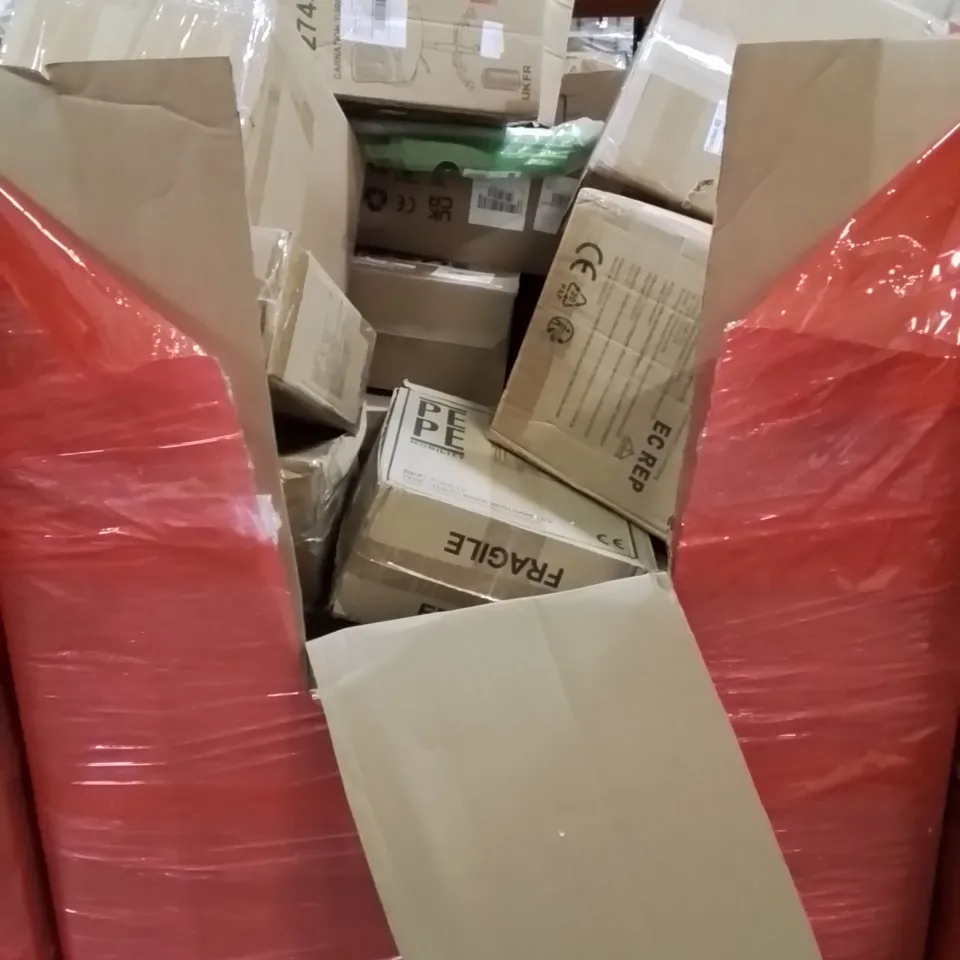PALLET CONTAINING VARIOUS ASSORTED BOXED HOUSEHOLD ITEMS TO INCLUDE: PORTABLE CLOSETS, OFFICE CHAIR, AIR FRYER, PET BED AND LOTS MORE UNMARKED BOXED ITEMS 