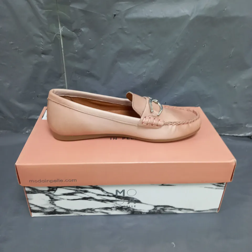 MODA IN PELLE FABIOLE LEATHER LOAFERS PINK SIZE 4