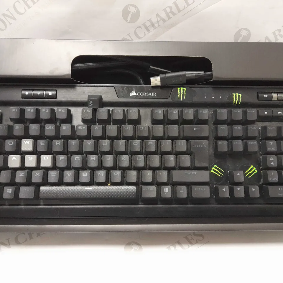 CORSAIR RGB PLATINUM AT MECHANICAL GAMING KEYBOARD