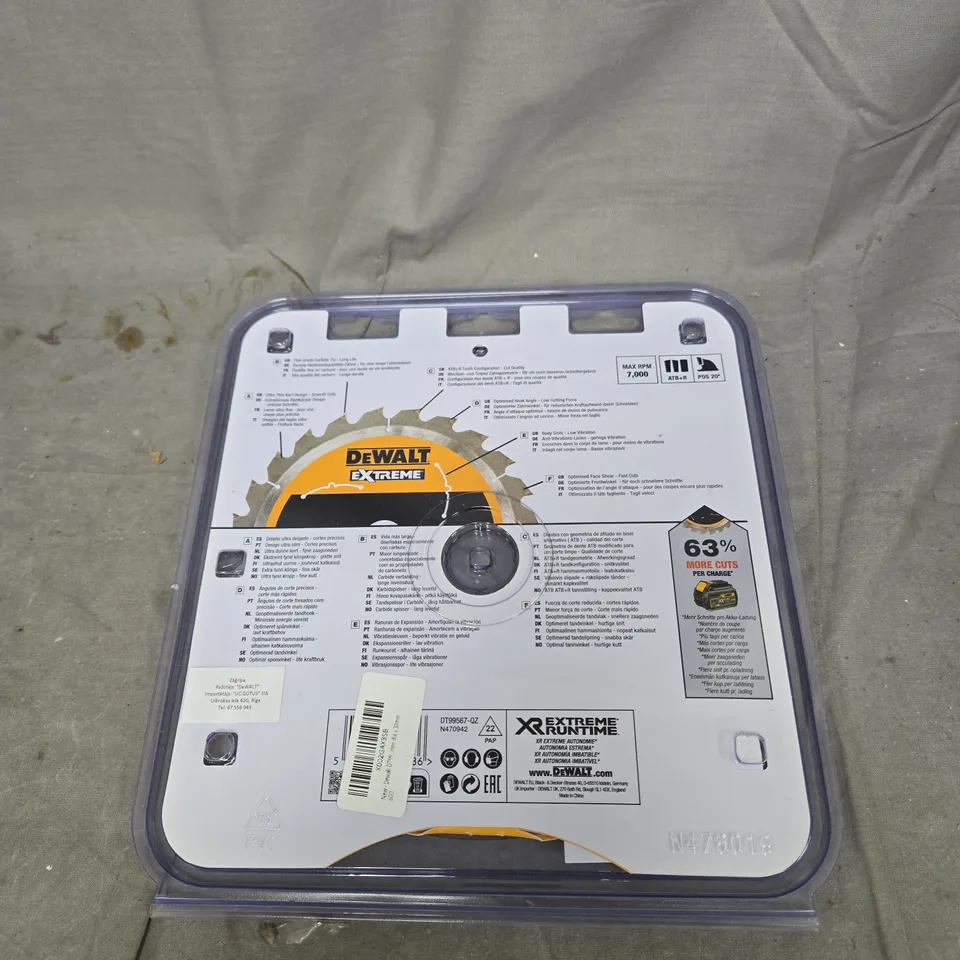 DEWALT XR FLEXVOLT CIRCULAR SAW BLADE 210MM 60T, 30MM ARBOR