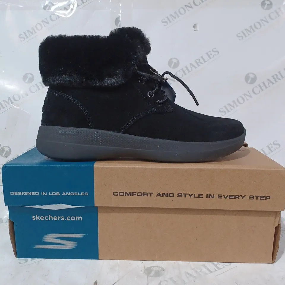 BOXED SKECHERS GO WALK STABILITY SUEDE BOOTS, BLACK - SIZE 5.5