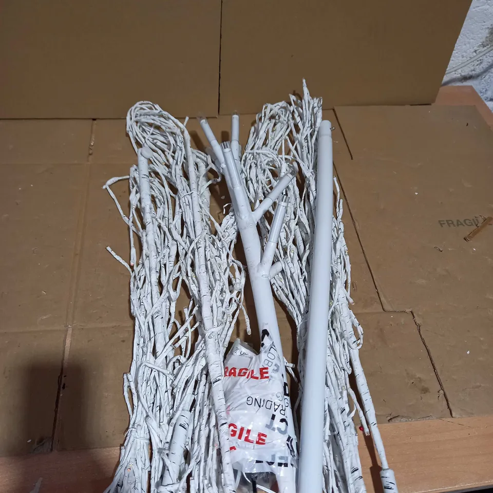 SANTA'S BEST PRE-LIT INDOOR OUTDOOR WILLOW TREE - COLLECTION ONLY