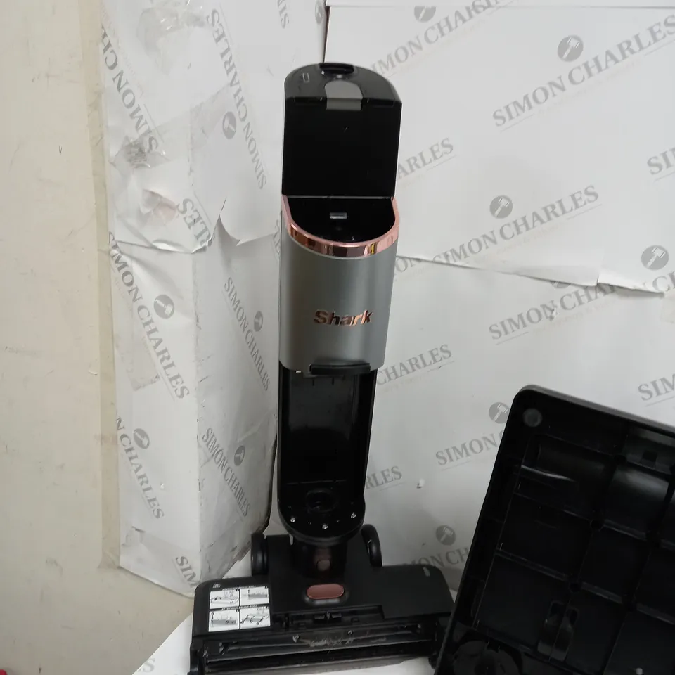 BOXED SHARK CORDLESS HYDROVAC 3-IN-1 HARD FLOOR CLEANING SYSTEM WD210UK
