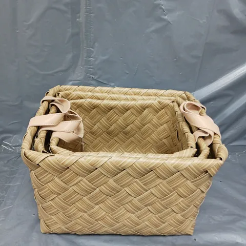 SET OF 3 CHECK WOVEN BASKETS