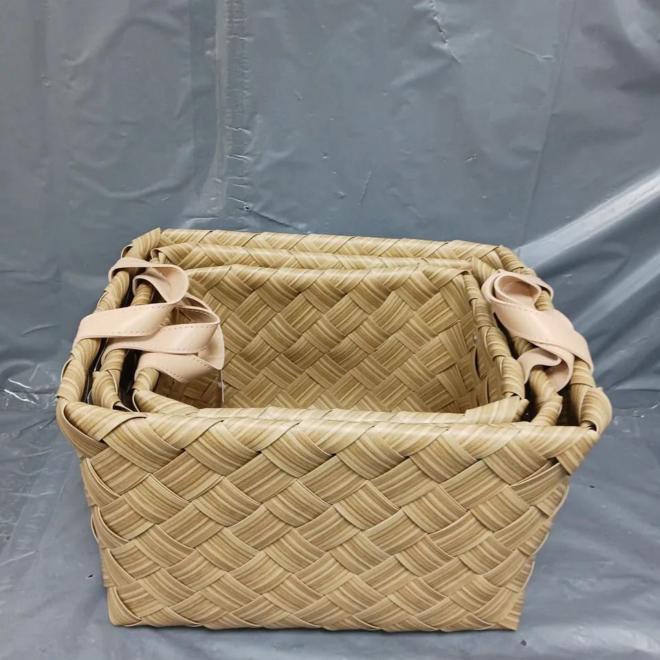 SET OF 3 CHECK WOVEN BASKETS RRP £30