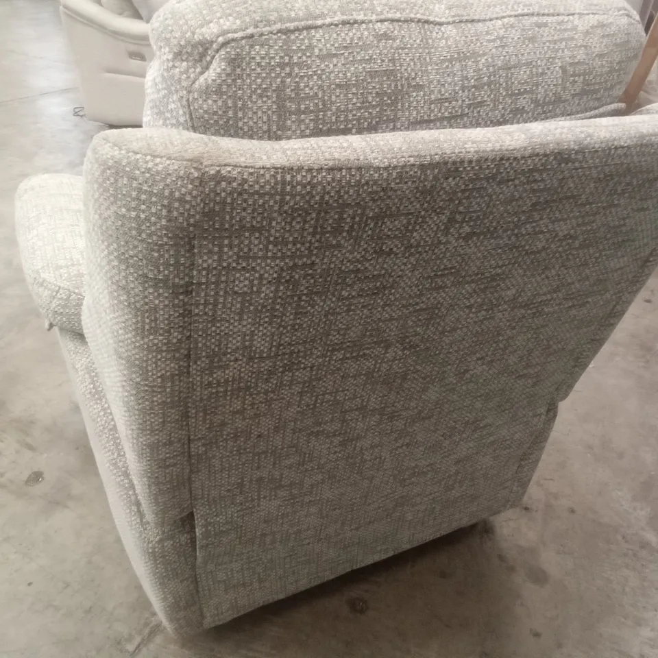 DESIGNER G PLAN MADE KINGSBURY ELECTRIC RECLINER CHAIR - REMCO LIGHT GREY FABRIC 