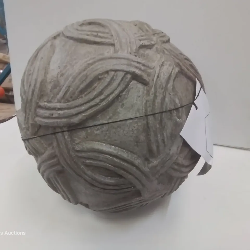 TWO BOXED BRAND NEW ZEN SPHERES 