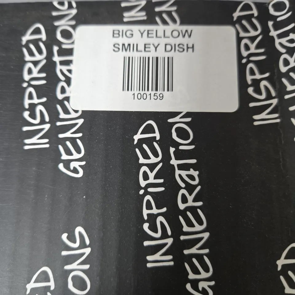 INSPIRED GENERATIONS BIG YELLOW SMILEY DISH