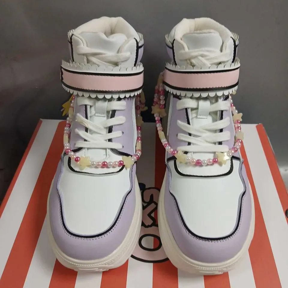 BOXED KOI X KETNIPZ HI TOP TRAINERS SIZE 39