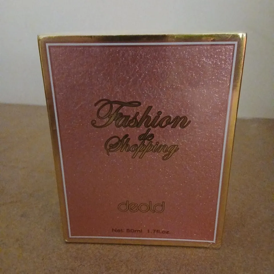 BOXED AND SEALED DEOLD FASHION DE SHOPPING 50ML
