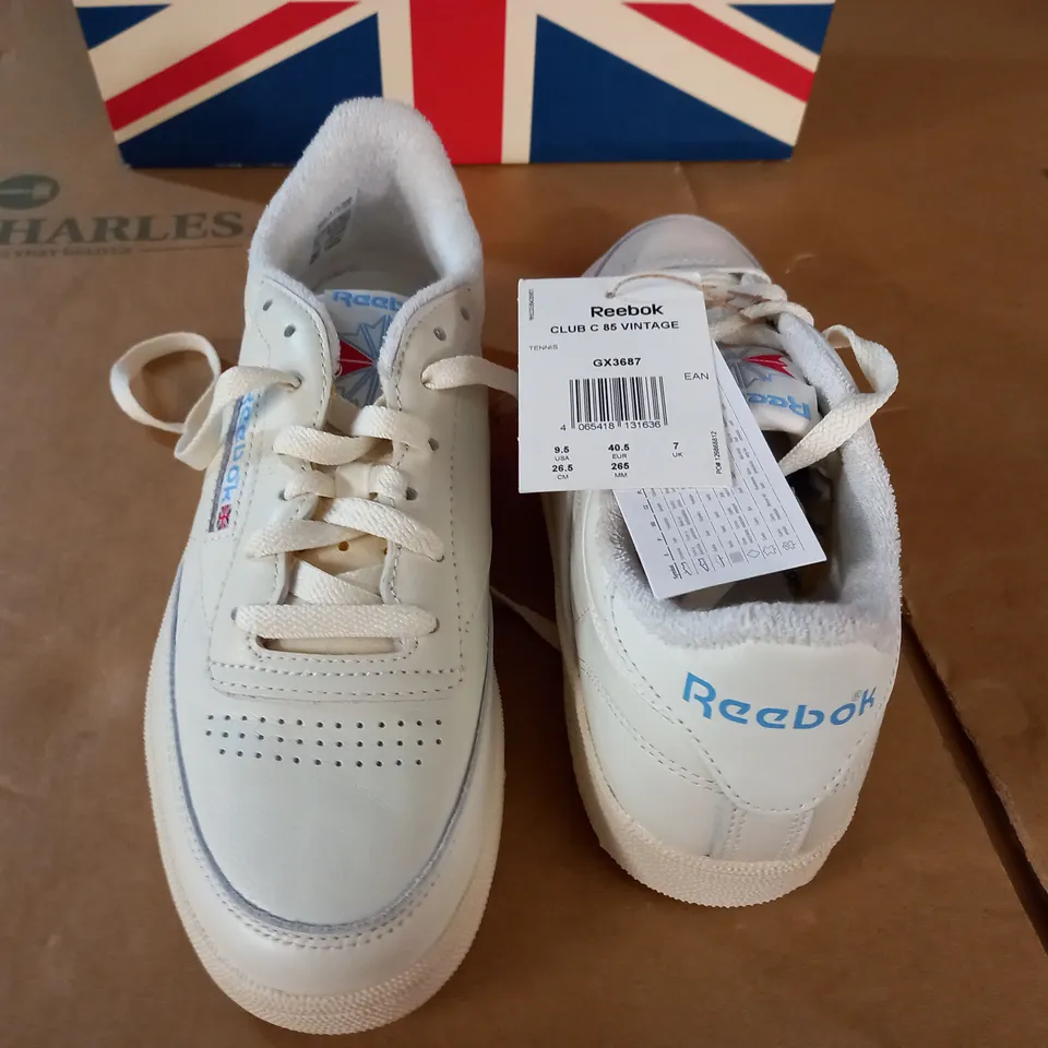 PAIR OF REEBOK CLUB C 85 VINTAGE WHITE TRAINERS - UK 7