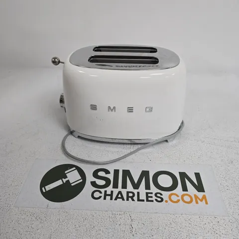 SMEG 50S STYLE TOASTER IN WHITE
