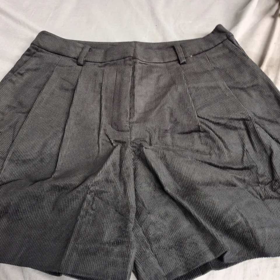NOBODY'S CHILD LADIES CORDUROY SHORTS – BLACK SIZE 14