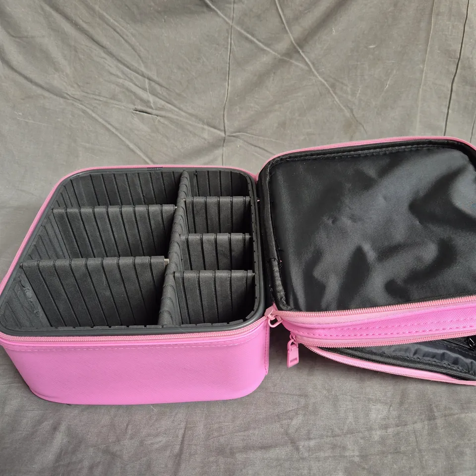 MADE BY MITCHELL COSMETIC ORGANISER CASE IN PINK