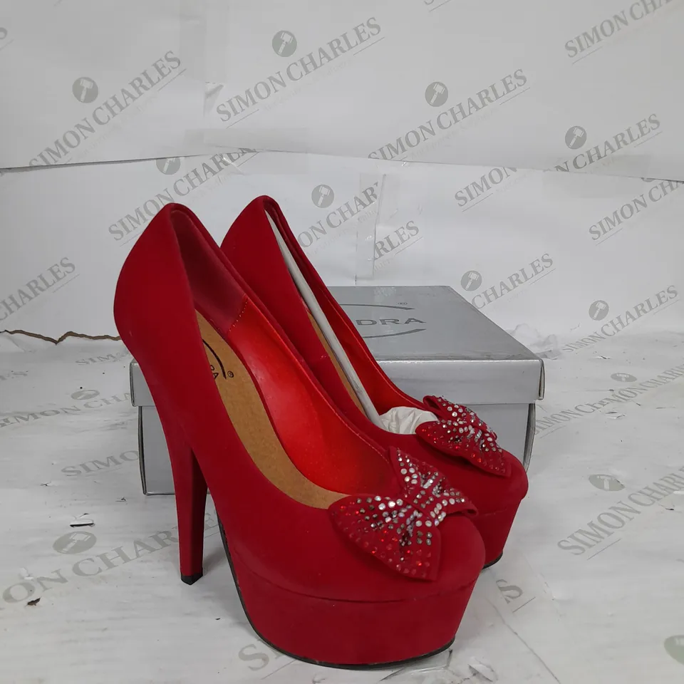 BOXED PAIR OF CASANDRA PLATFORM STILETTO HEEL IN RED SUEDE WITH RHINESTONE BOW DETAIL SIZE 4