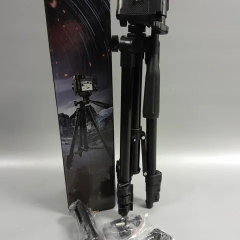 BOXED COMPACT TRAVEL TRIPOD