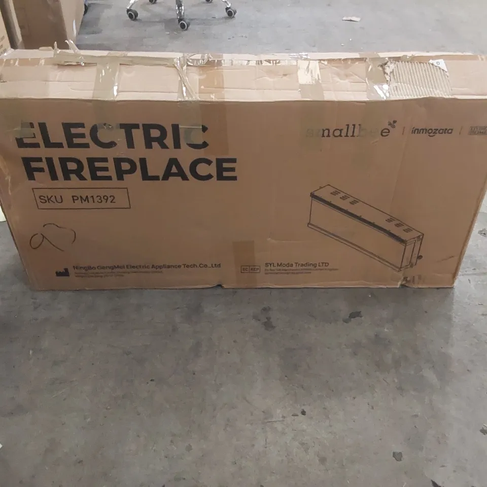 BOXED SMALLBEE PM1392 ELECTRIC FIREPLACE 