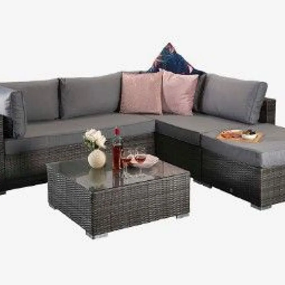 BRAND NEW BOXED SAVANNAH CORNER SOFA IN GREY RRP £1190