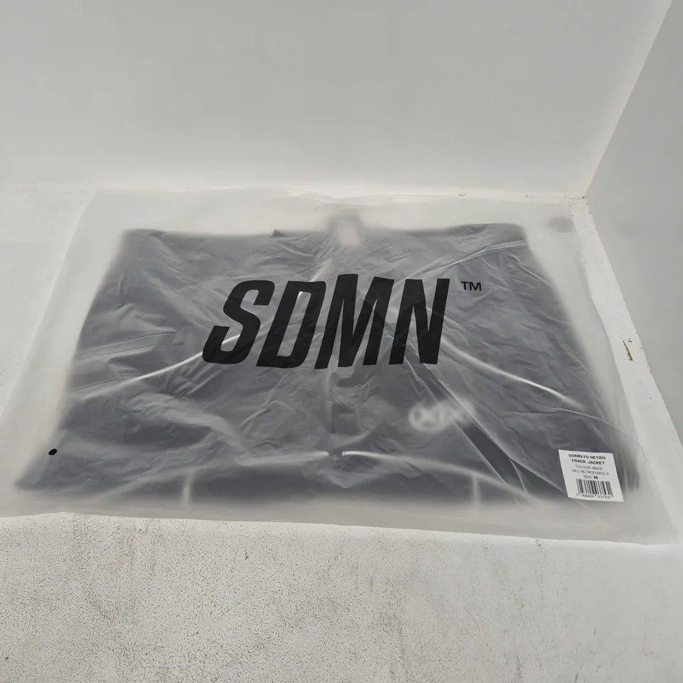 BAGGED SDMN FC RETRO TRACK JACKET IN BLACK - MEDIUM