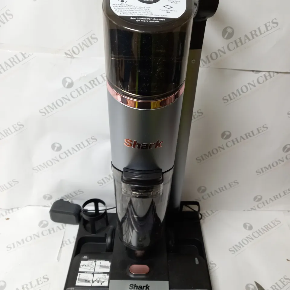 BOXED SHARK HYDROVAC HARD FLOOR WET & DRY CORDLESS CLEANER WD210UK