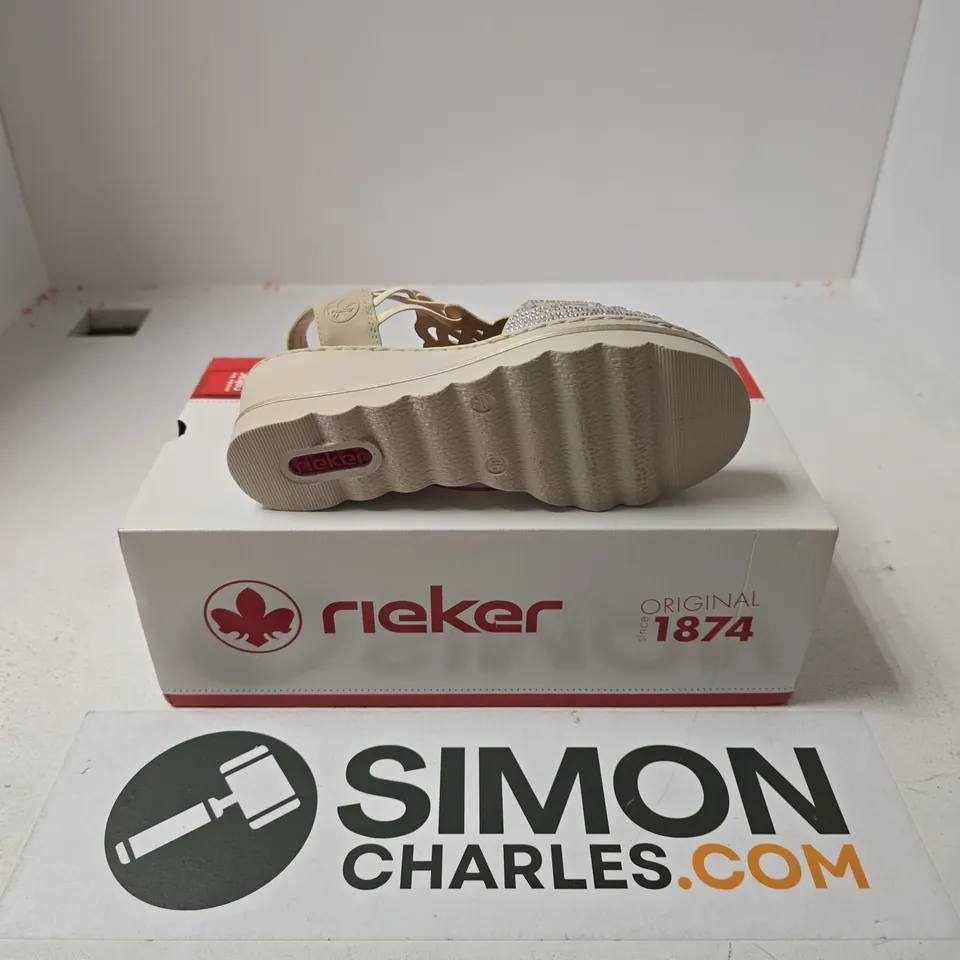 BOXED PAIR OF RIEKER WOMEN'S 67465 WEDGE SANDALS IN BEIGE - UK 3.5