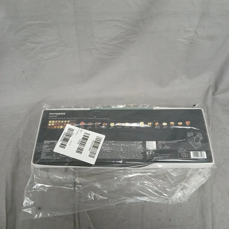 HOTEL CHOCOLAT PATISSERIE SLEEKSTER - CHOCOLATE SELECTION