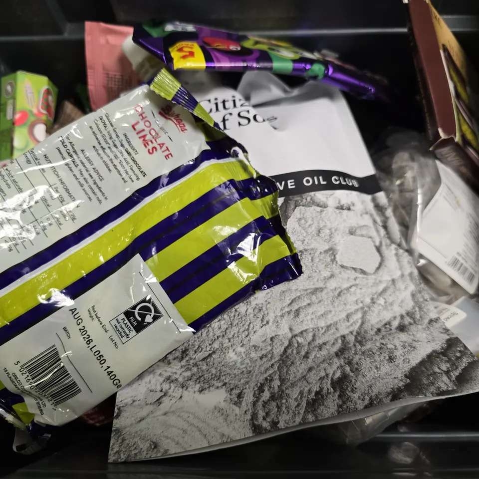 APPROXIMATELY 14 ASSORTED FOOD ITEMS TO INCLUDE - LDINT BUNNY , CHICKPEAS , CBD COCONUT OIL ETC