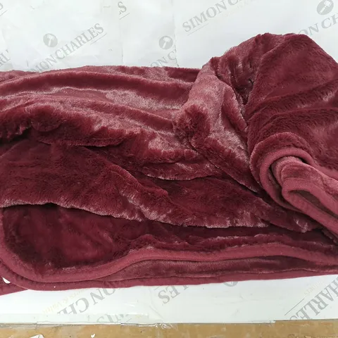 COZEE HOME HEATED THROW IN SHIRAZ WINE 